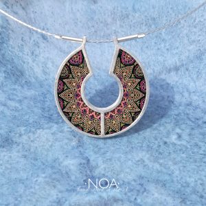 A155 (8) Maroon Pattern