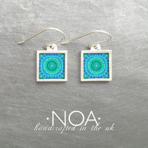 AE125 (17) Turquoise Mandala