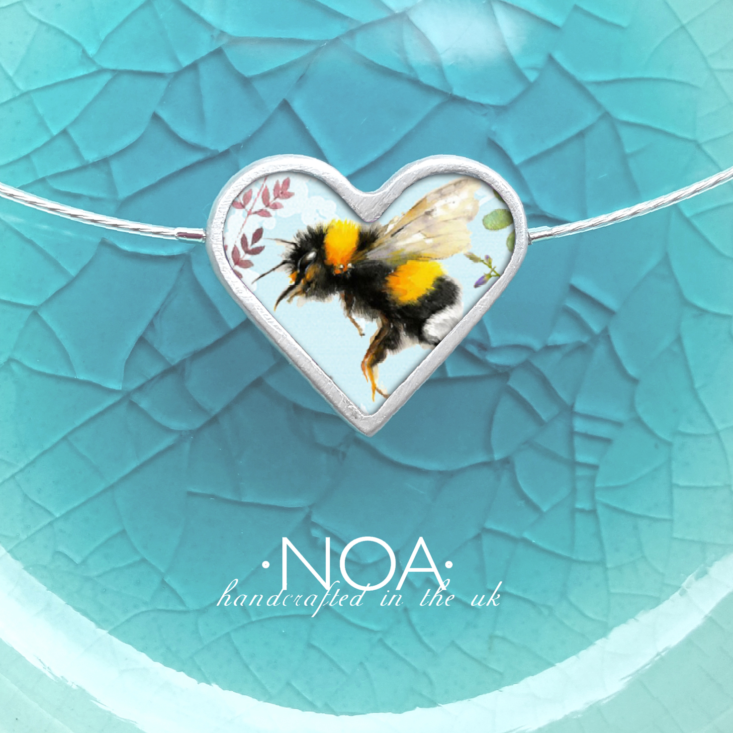 A104 (2) Bee