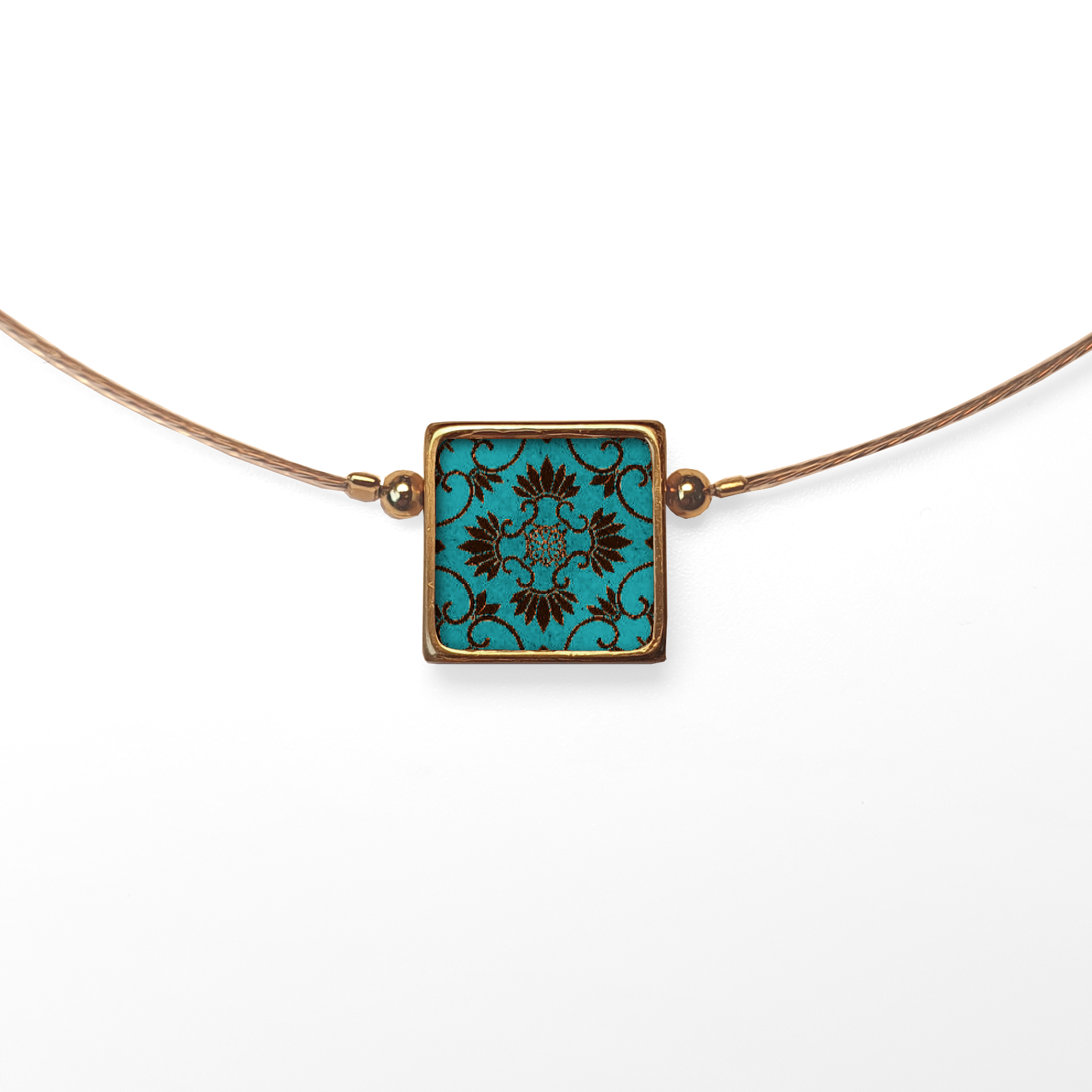 B101 (13) Turquoise & Black