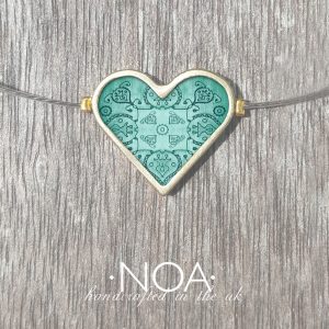 B104 (11) Aquamarine Pattern