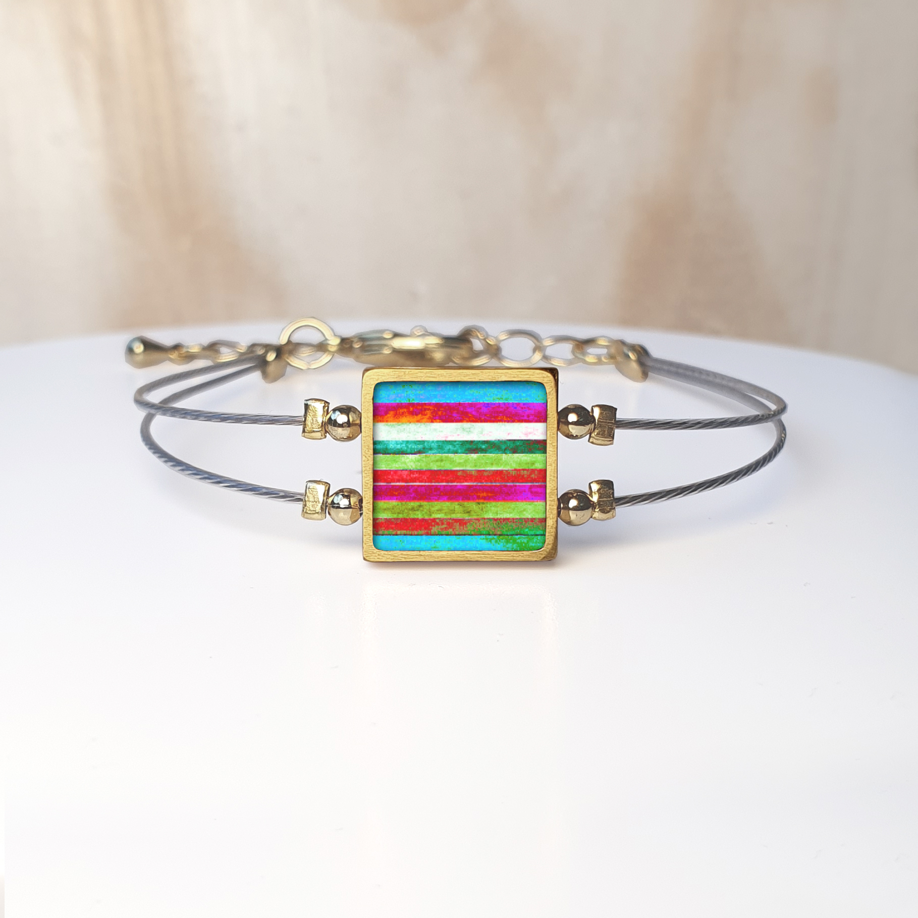 B138 (21) Stripes