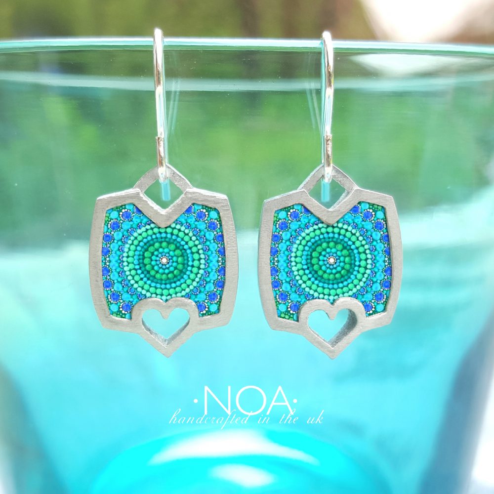 AE160 (11) Turquoise Mandala