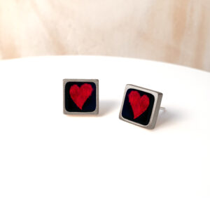 AES125 (8) Red Heart