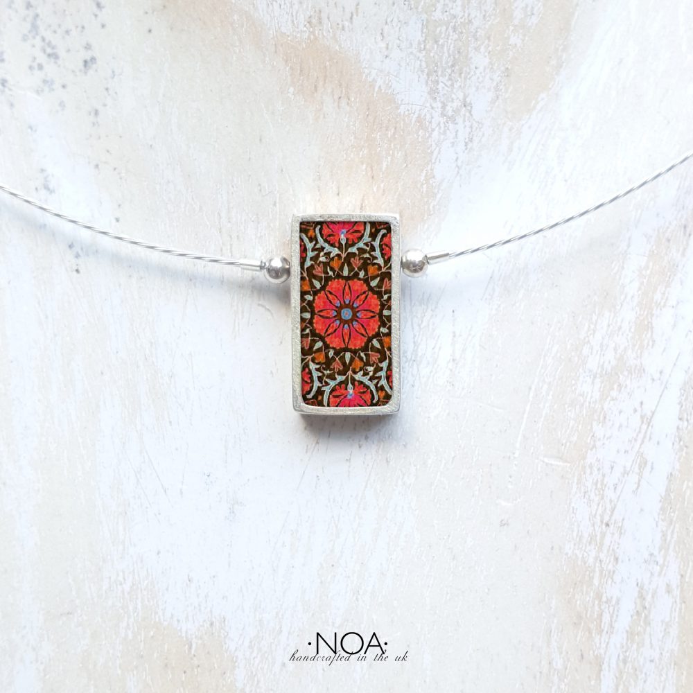 A108 (6) Red Flower