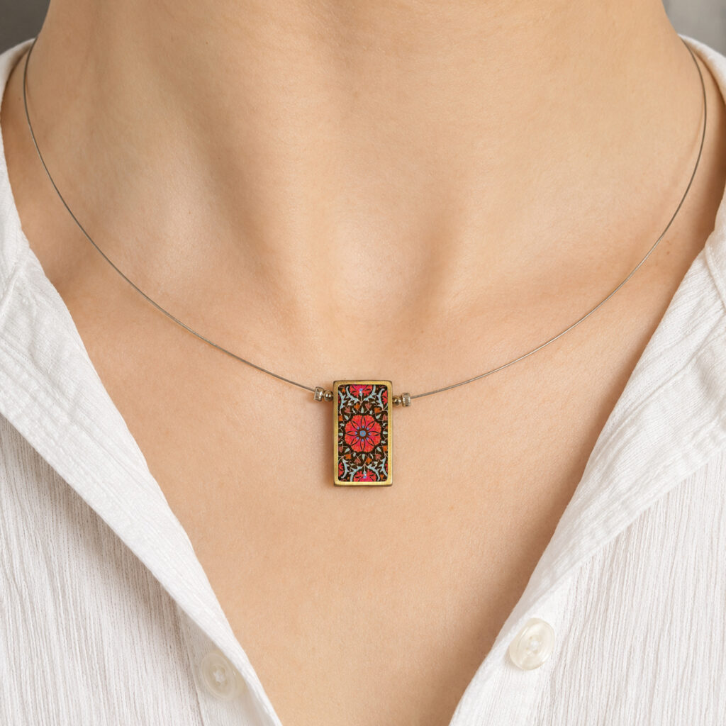 https://www.noajewellery.com/range/small-rectangular-ceramic-pendant-brass/