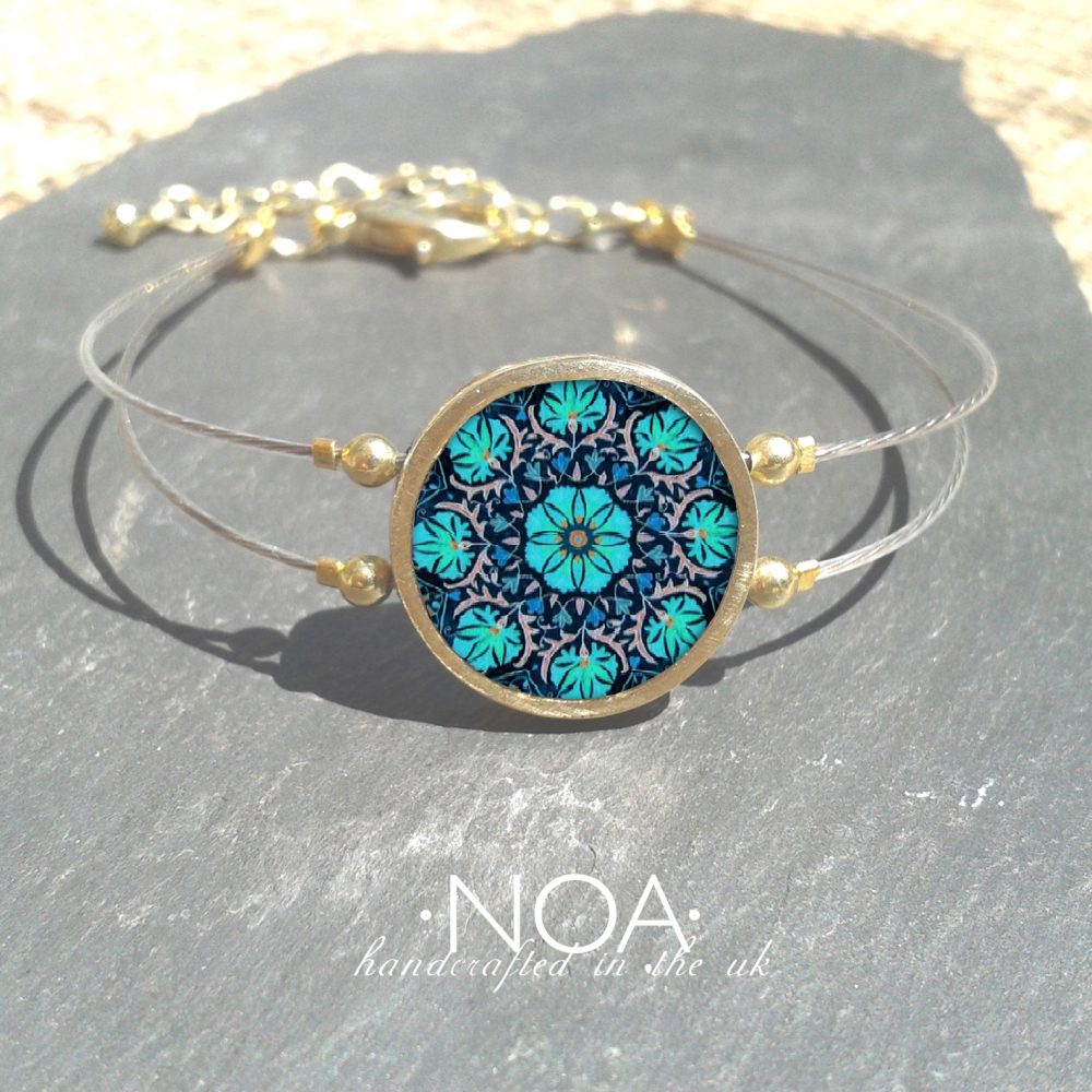 B151 (11) Blue Flower