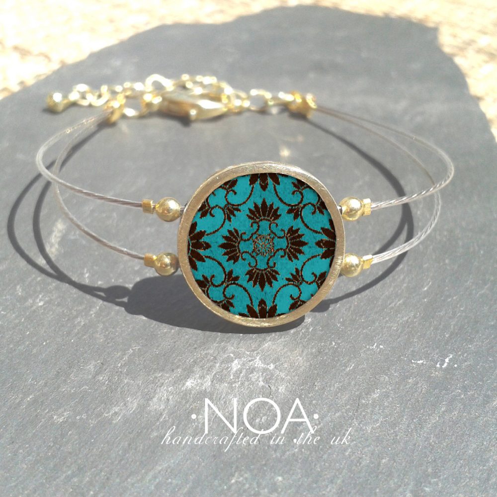 B151 (13) Turquoise & Black