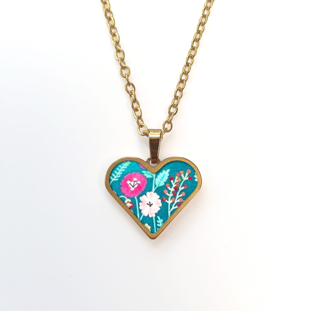 B169 (31) Flowers on Turquoise