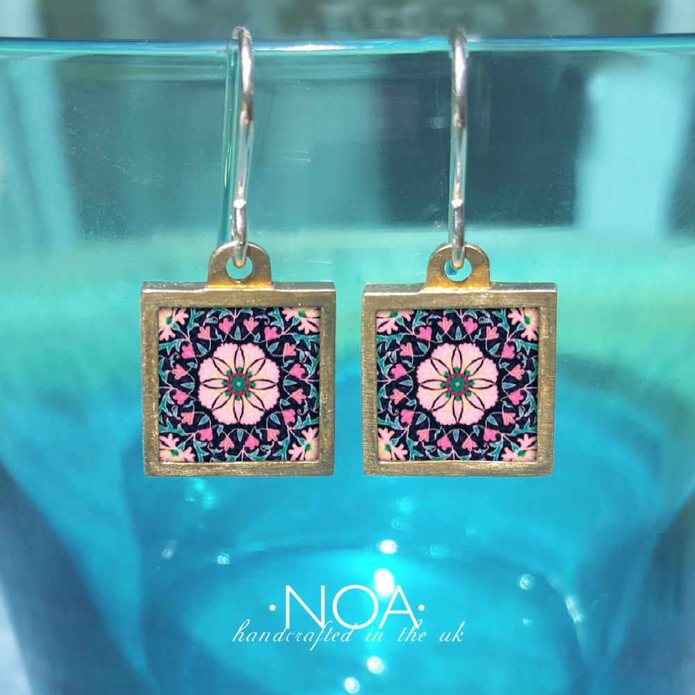 BE125 (10) Pink Flower