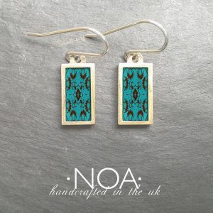 BE146 (12) Turquoise & Black