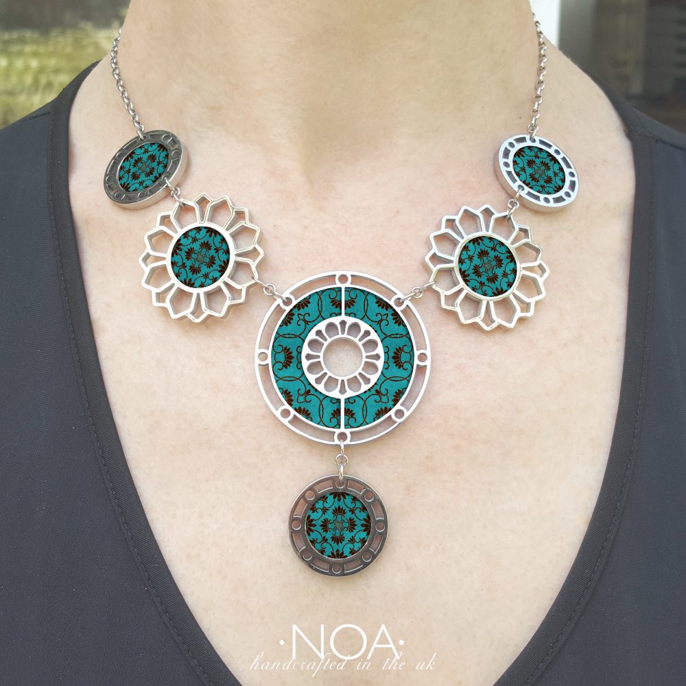 ST309 (3) Turquoise & Black