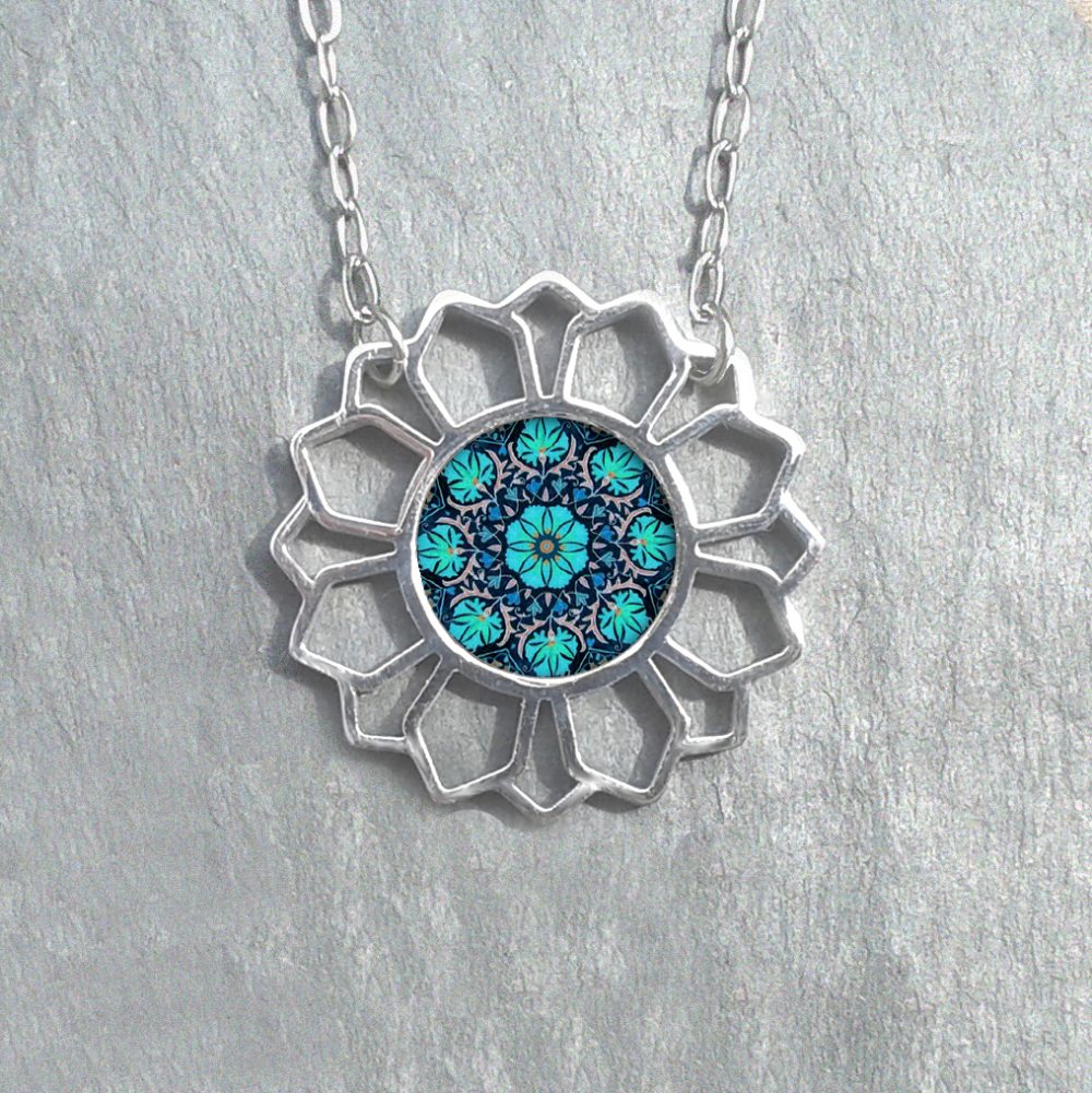 ST301 (16) Blue Flower