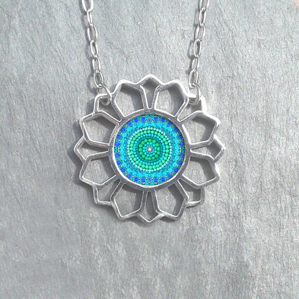 ST301 (35) Green Mandala