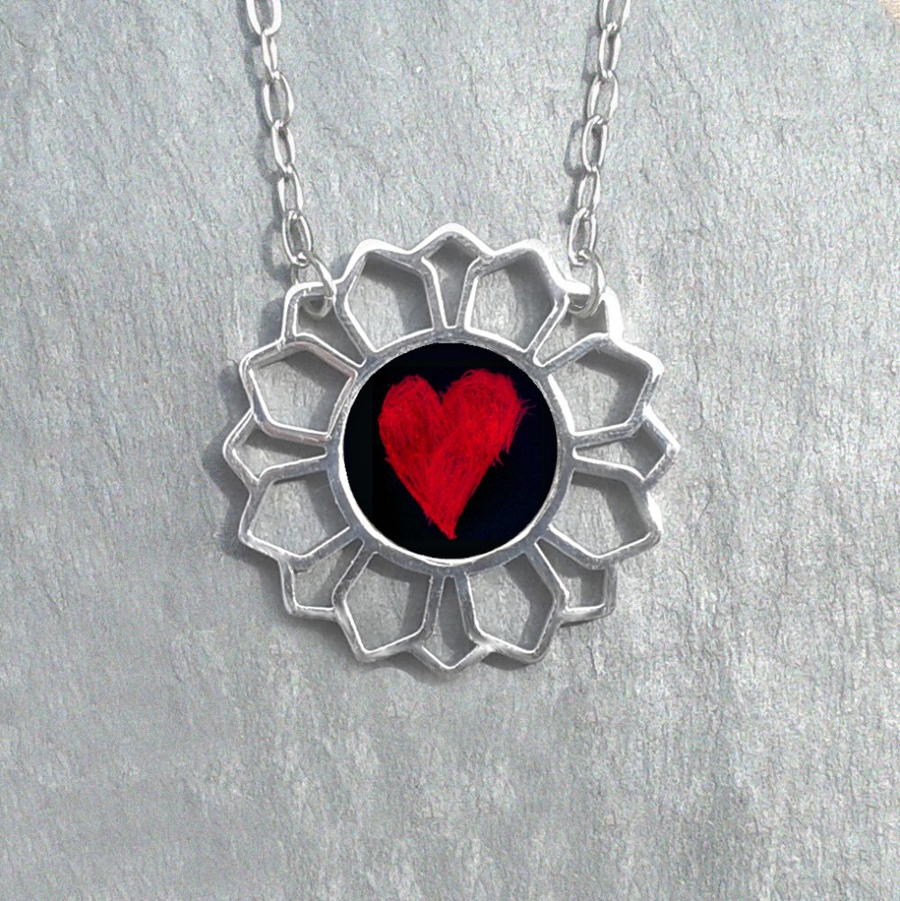 ST301 (5) Red Heart