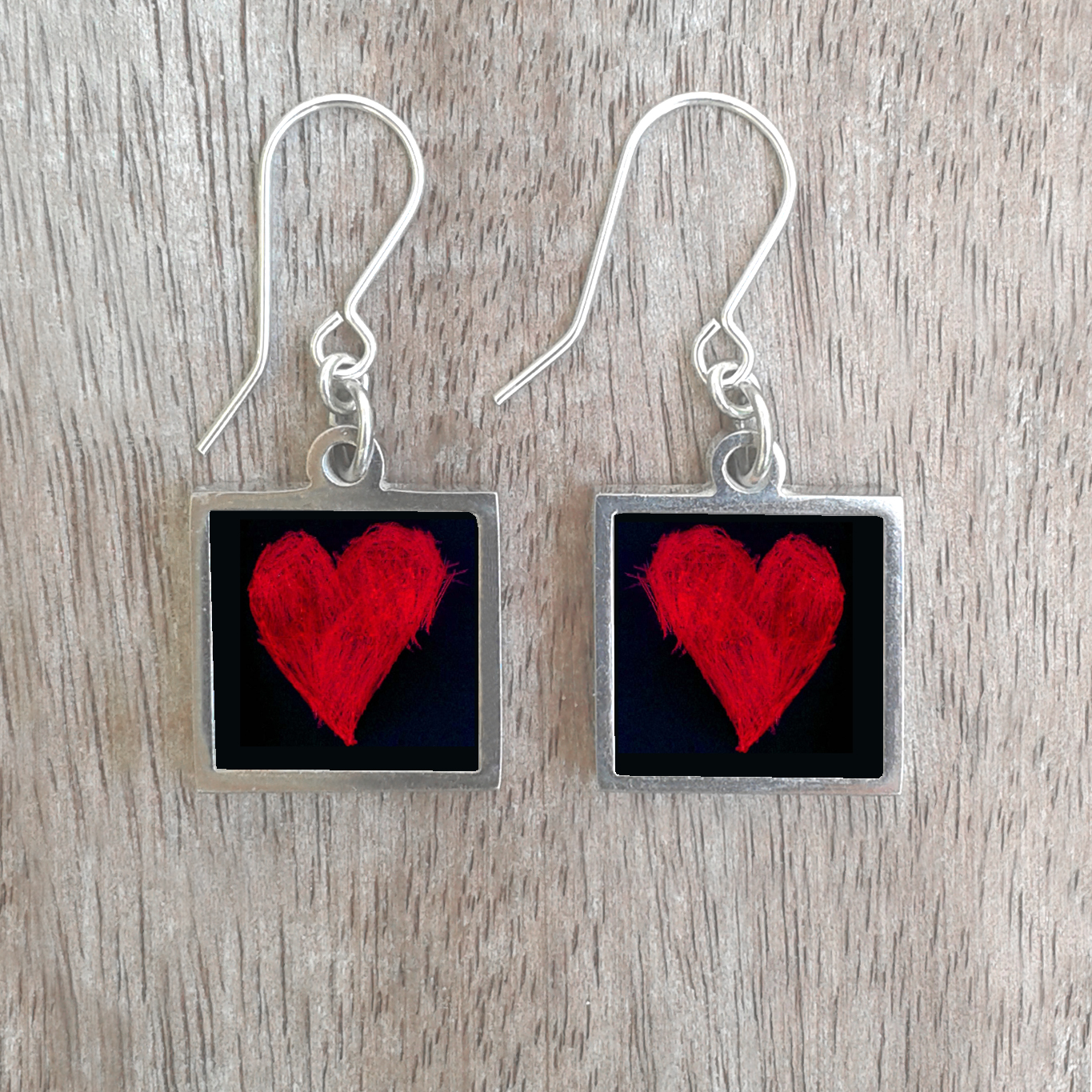 STE314 (5) Red Heart