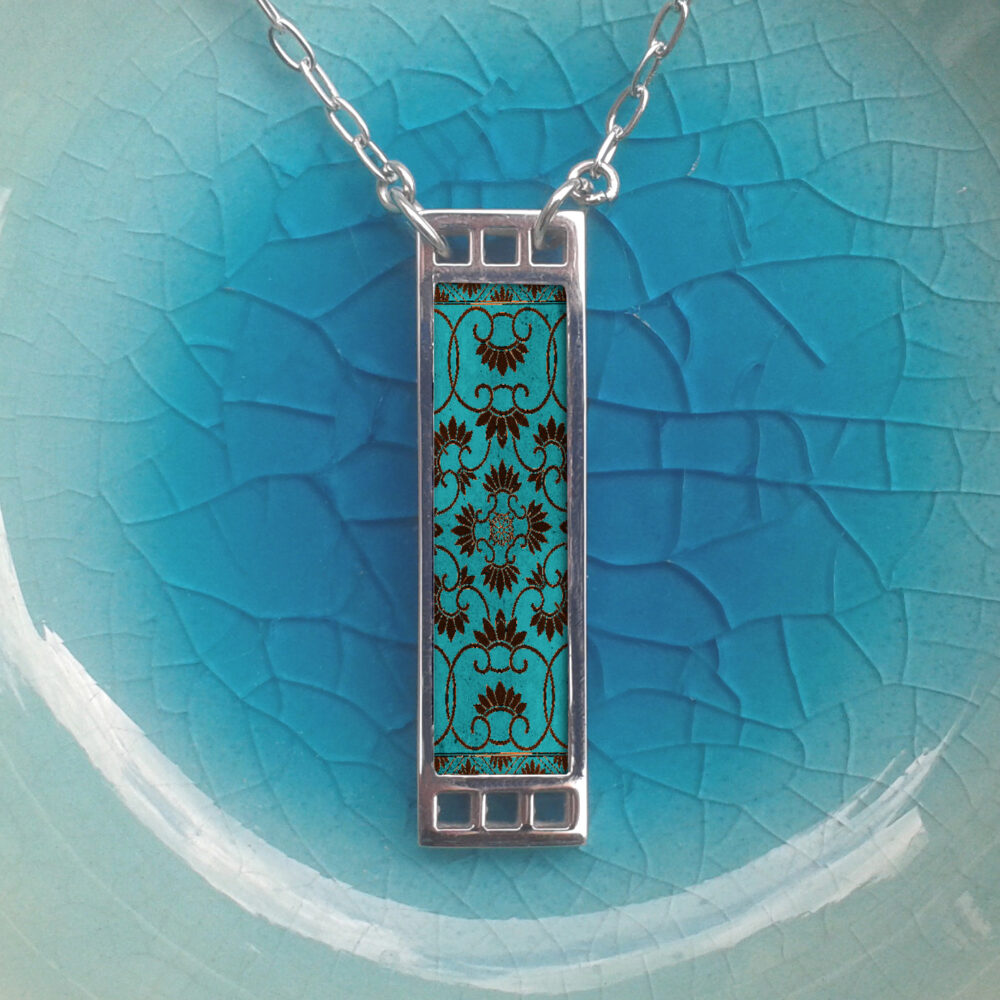 ST325 (4) Turquoise & Black