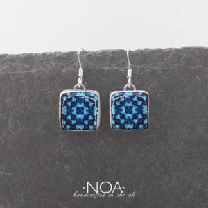 IBE101 (19) Pattern in Blue