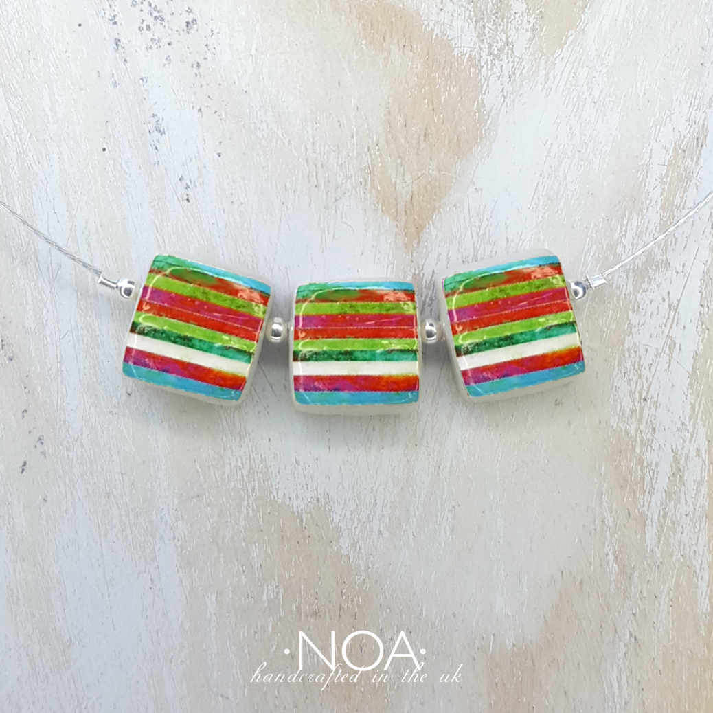 S124 (23) Stripes