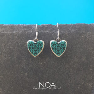 SE152 (7) Turquoise & Black