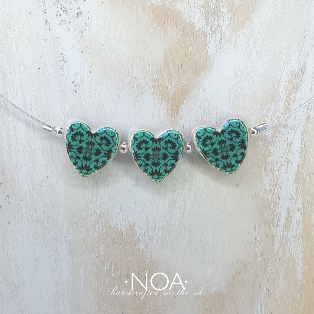 S125 (7) Turquoise & Black