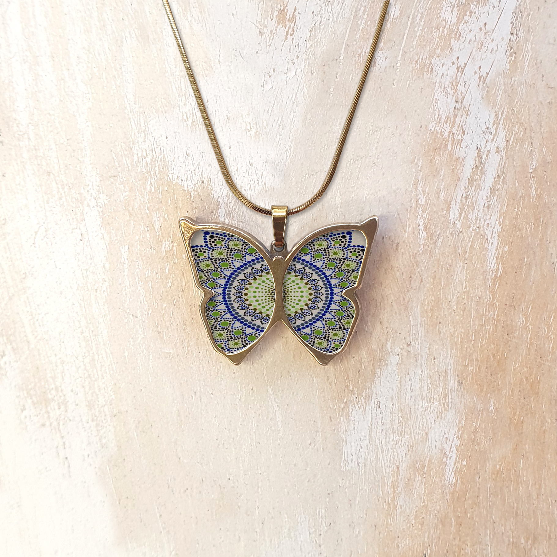 B133 (28) Blue & Green Mandala