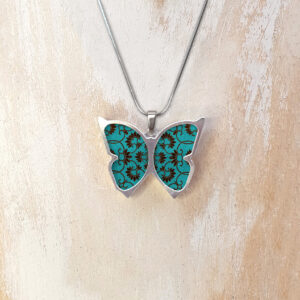 A133 (15) Turquoise & Black