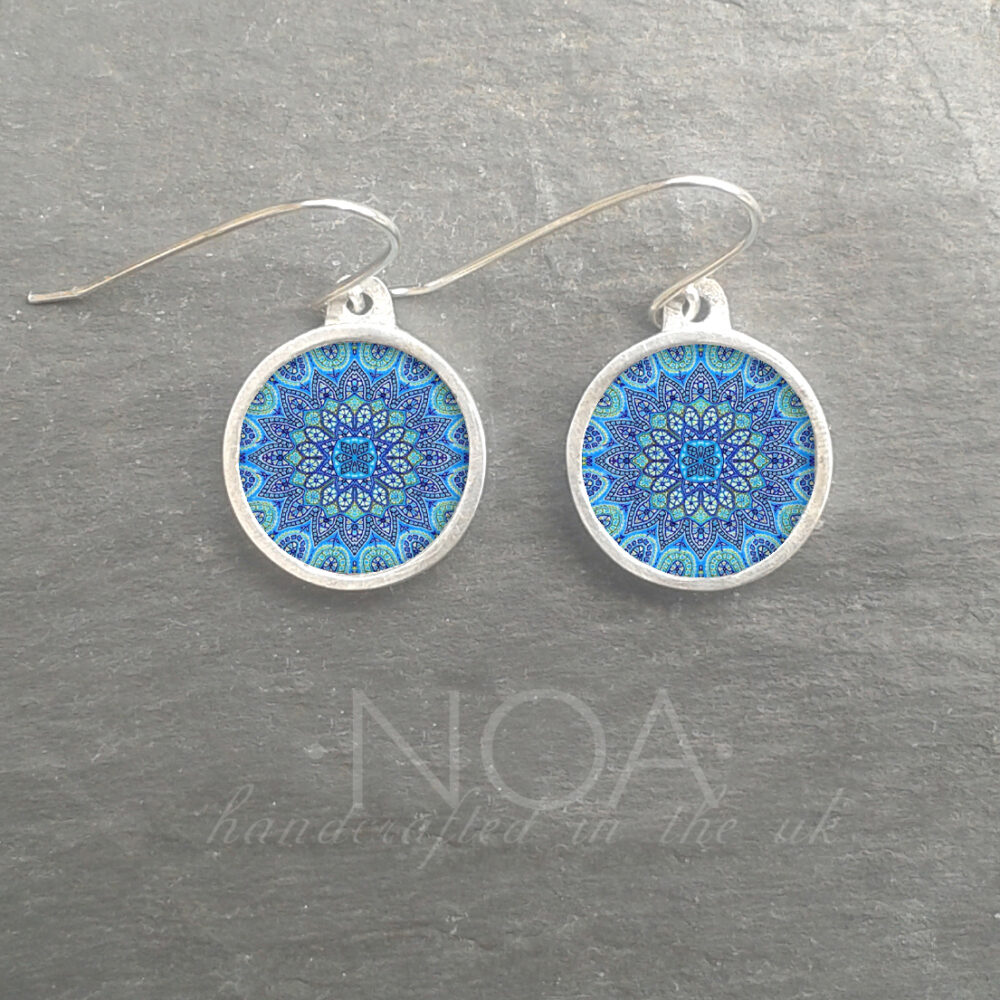 AE150 (45) Blue Paisley