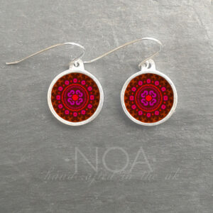 AE150 (52) Red & Purple