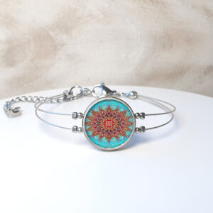A151 (66) Red & Turquoise Mandala